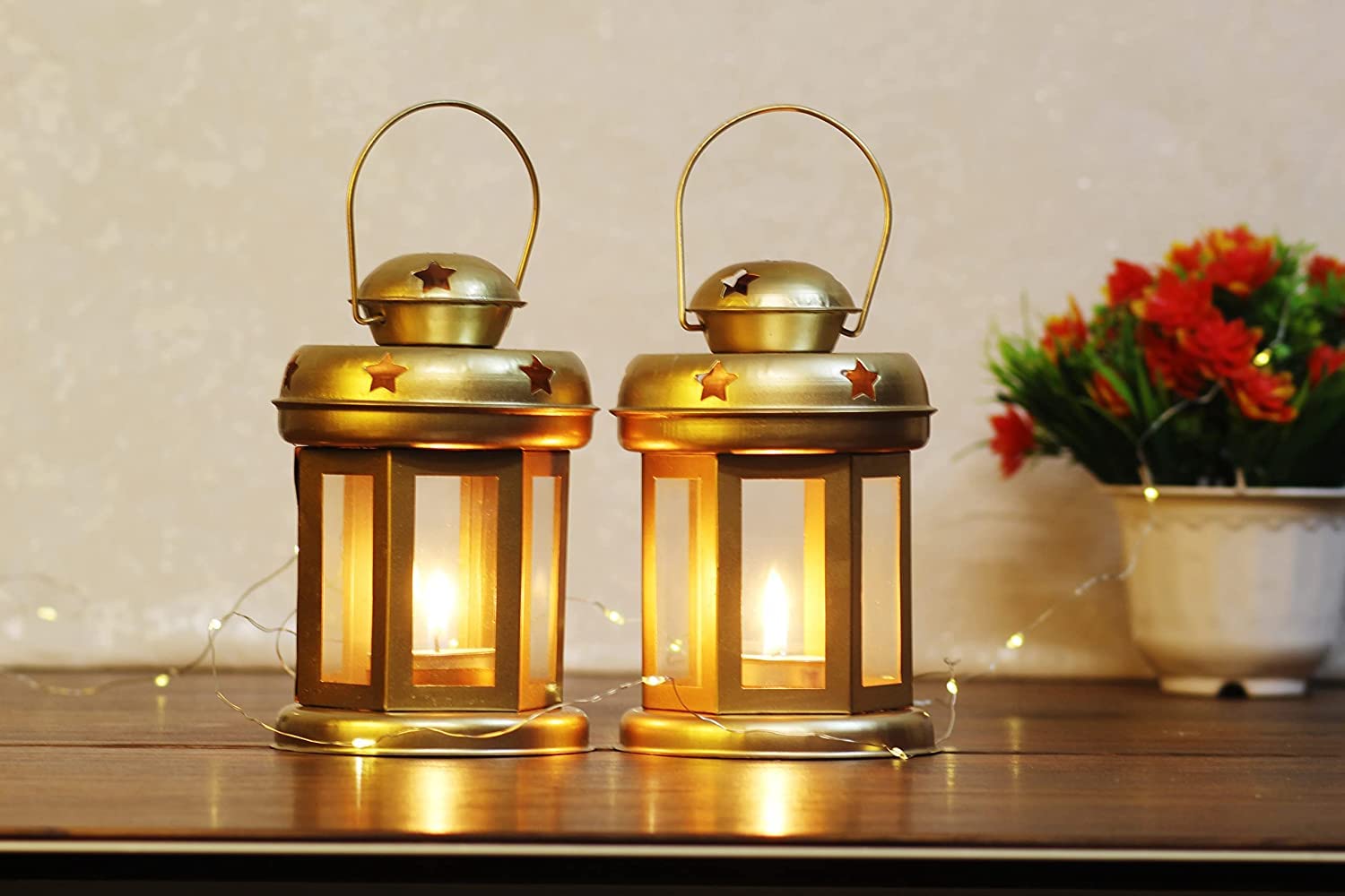 Metal Lantern Indoor Outdoor Hanging Lantern, Designer Candle Tealight Holder (1 Pc)