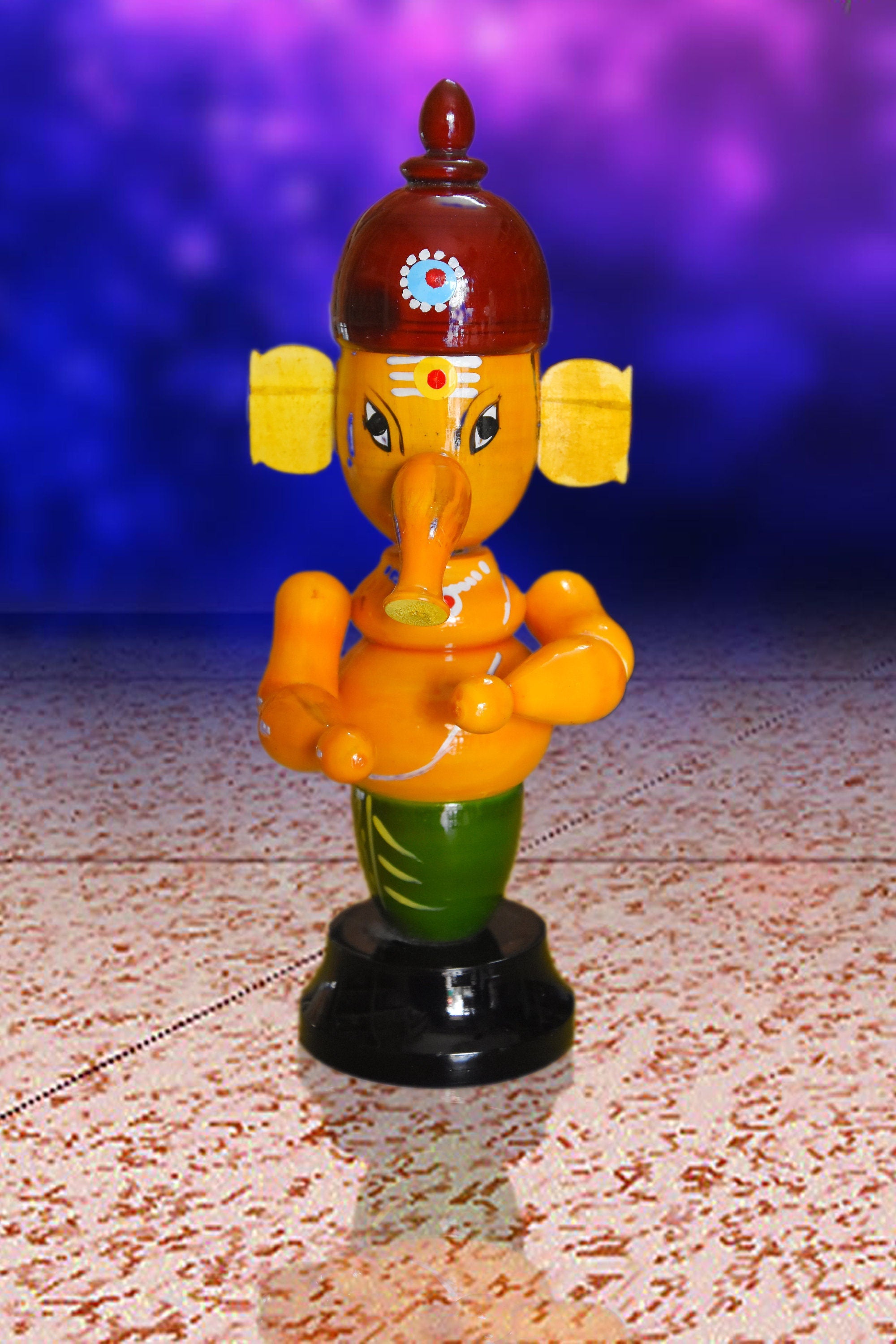 Sculpture traditionnelle indienne faite à la main du Seigneur Ganesha