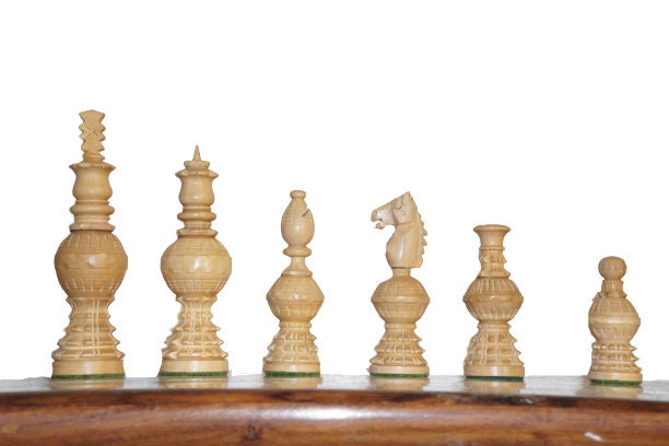 Hand carved Gigantic Globe Series Chess Pieces King Size 5.25"
