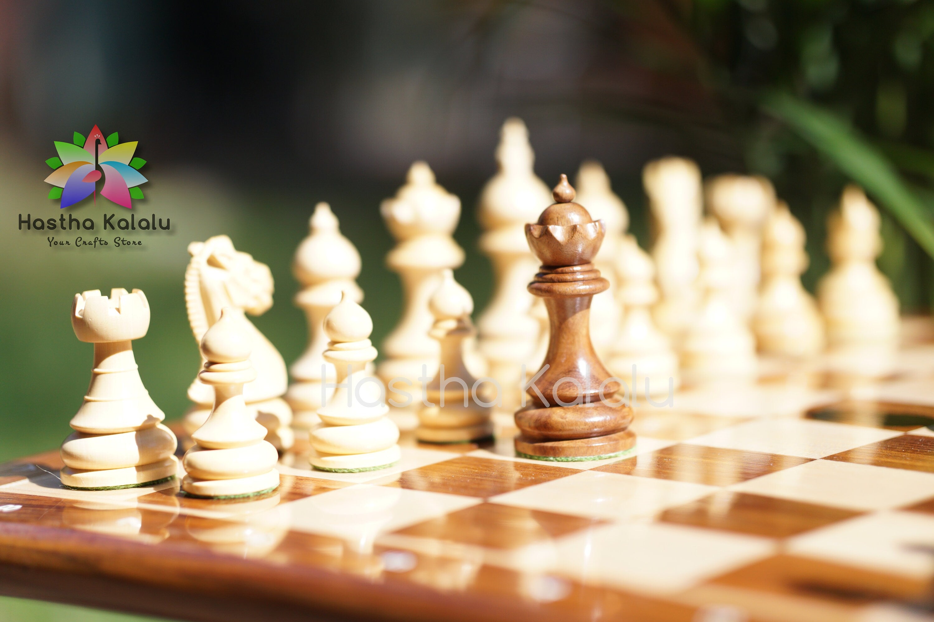 Combo Chess Set Sheesham Board with Taj Series Staunton Chess Pieces
