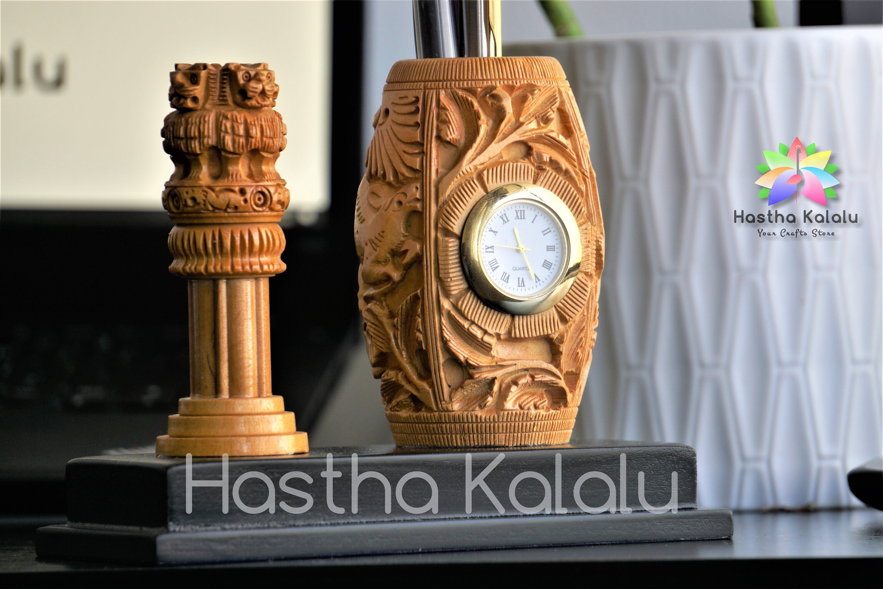 Elegant Clock Pen holder with Ashok Stambh/ Indian National Emblem