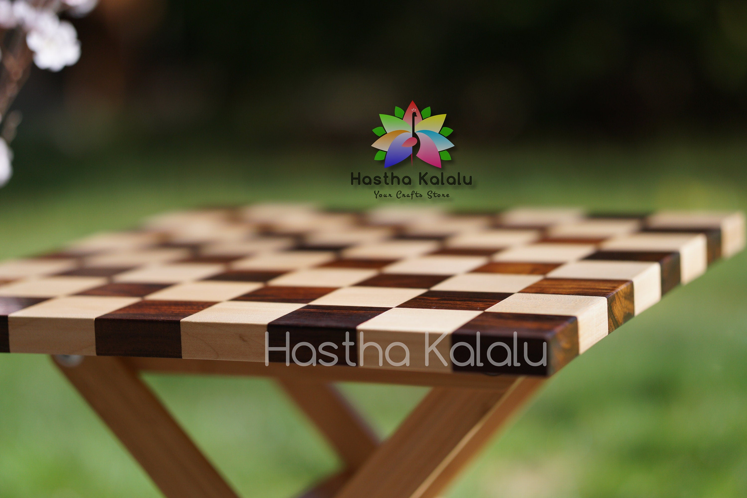 Double-sided Modern Borderless Chess Board made in Walnut: Maple Wood