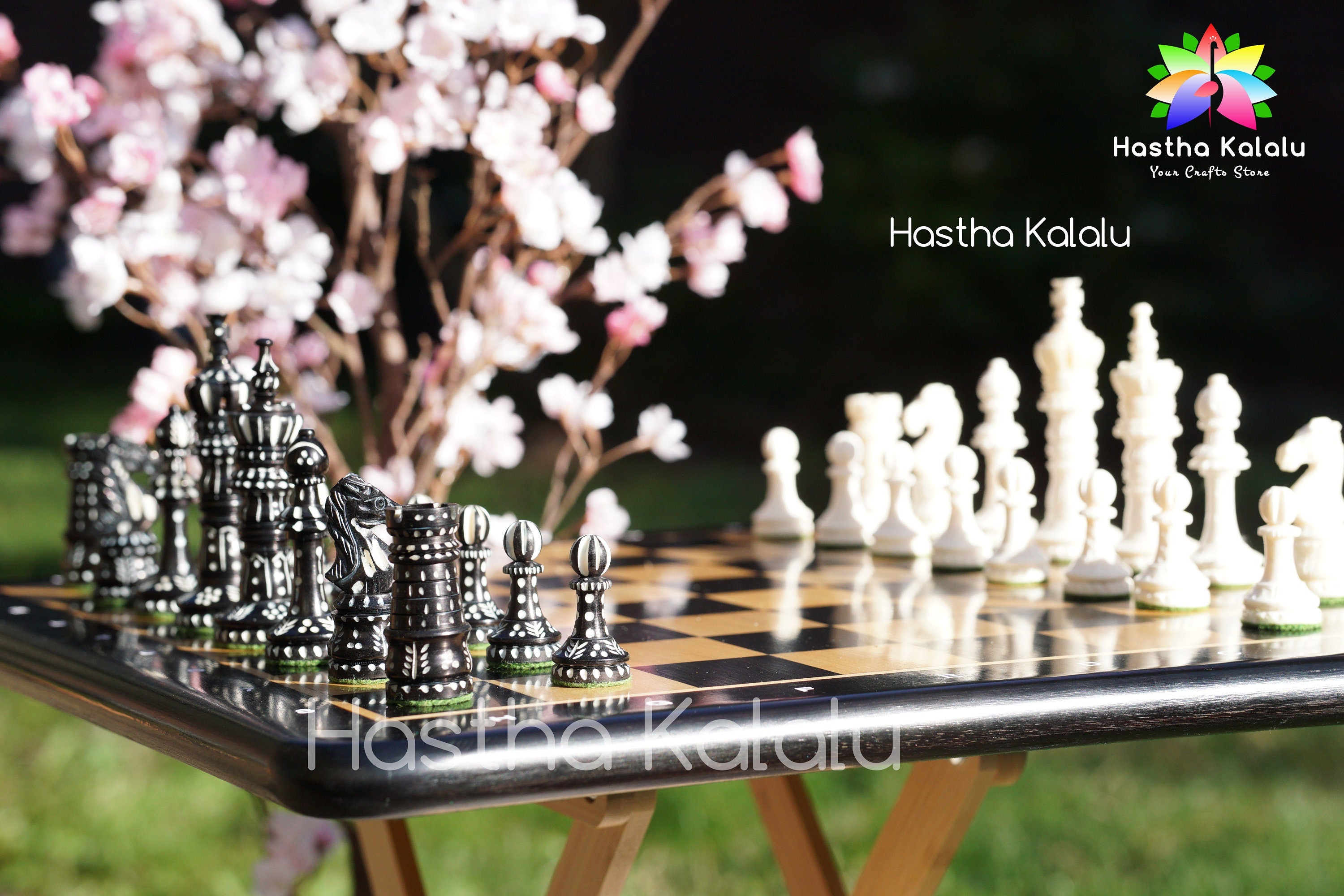Combo jeu d'échecs sculpté à la main King Cross Staunton en os de chameau jeu d'échecs King 4"