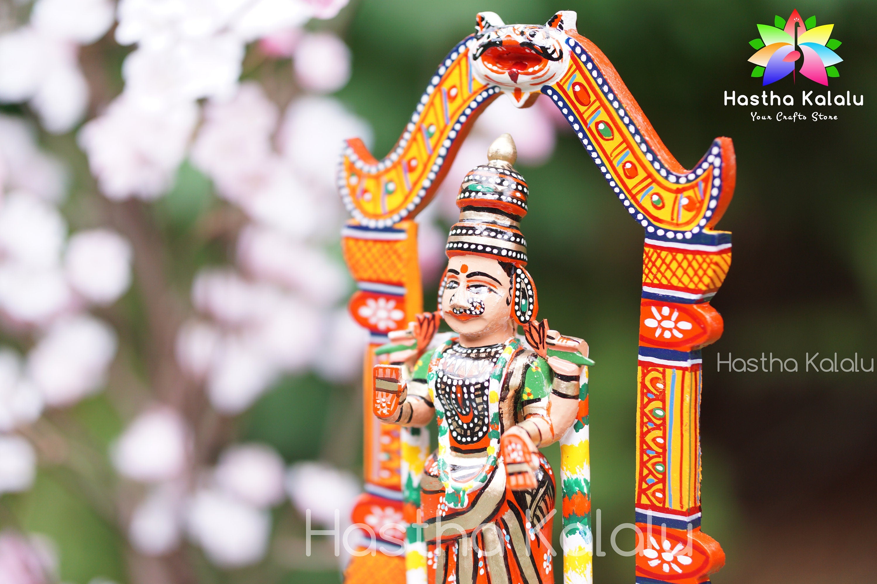 Handmade Shri Padmavathi and Shri Venkateshwara Figurines | Lord Balaji and Padmavathi Idols