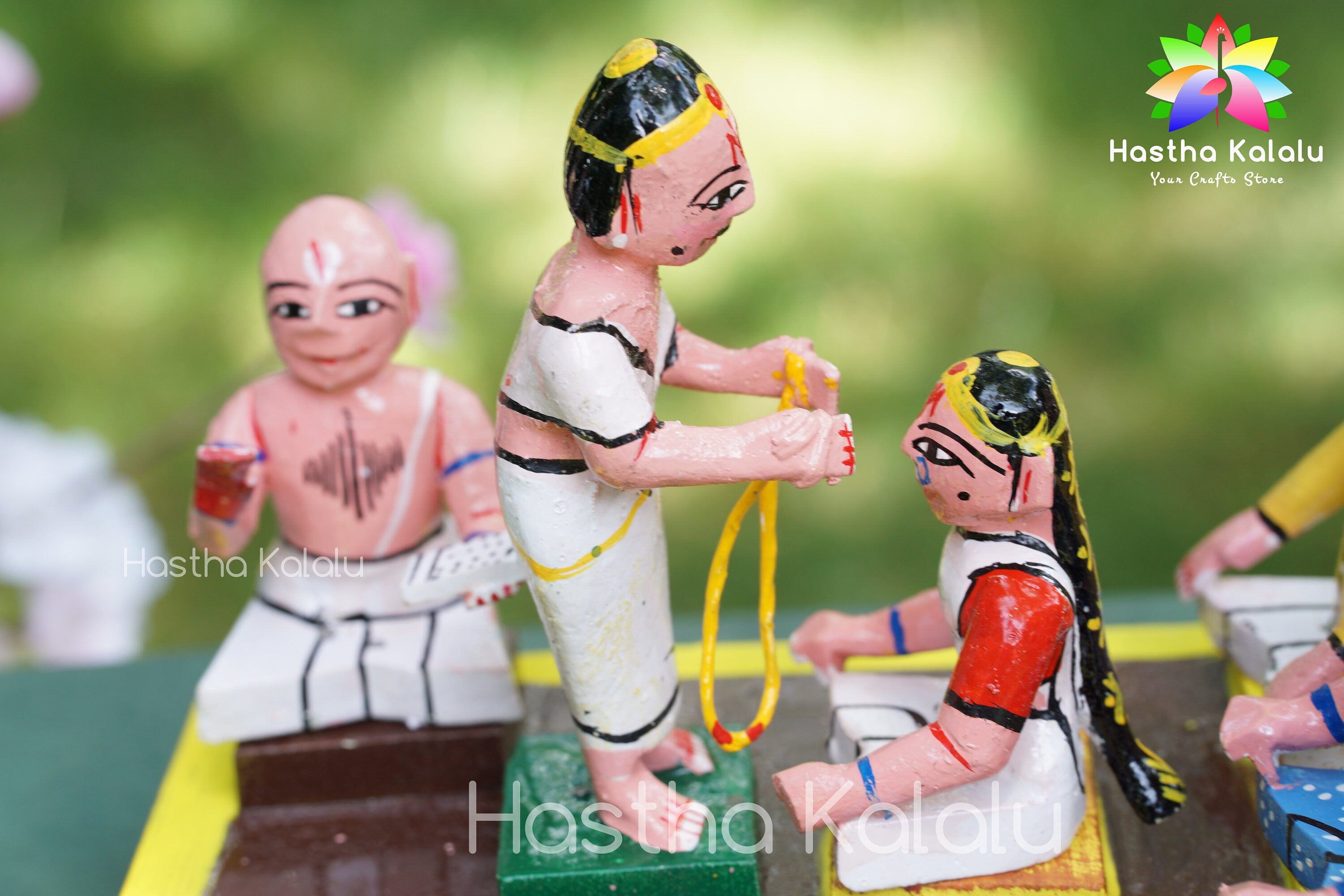 Thème de mariage fait à la main | Poupées de mariage | Jouets sur le thème du mariage traditionnel indien