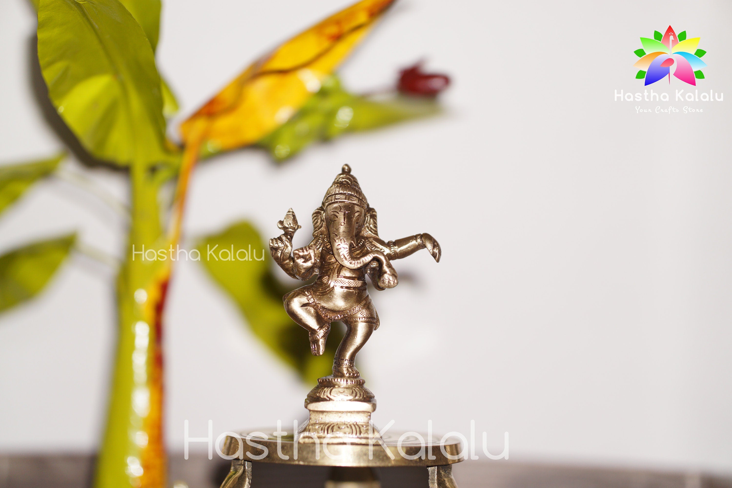Brass Dancing Lord Ganesha Antique Showpiece