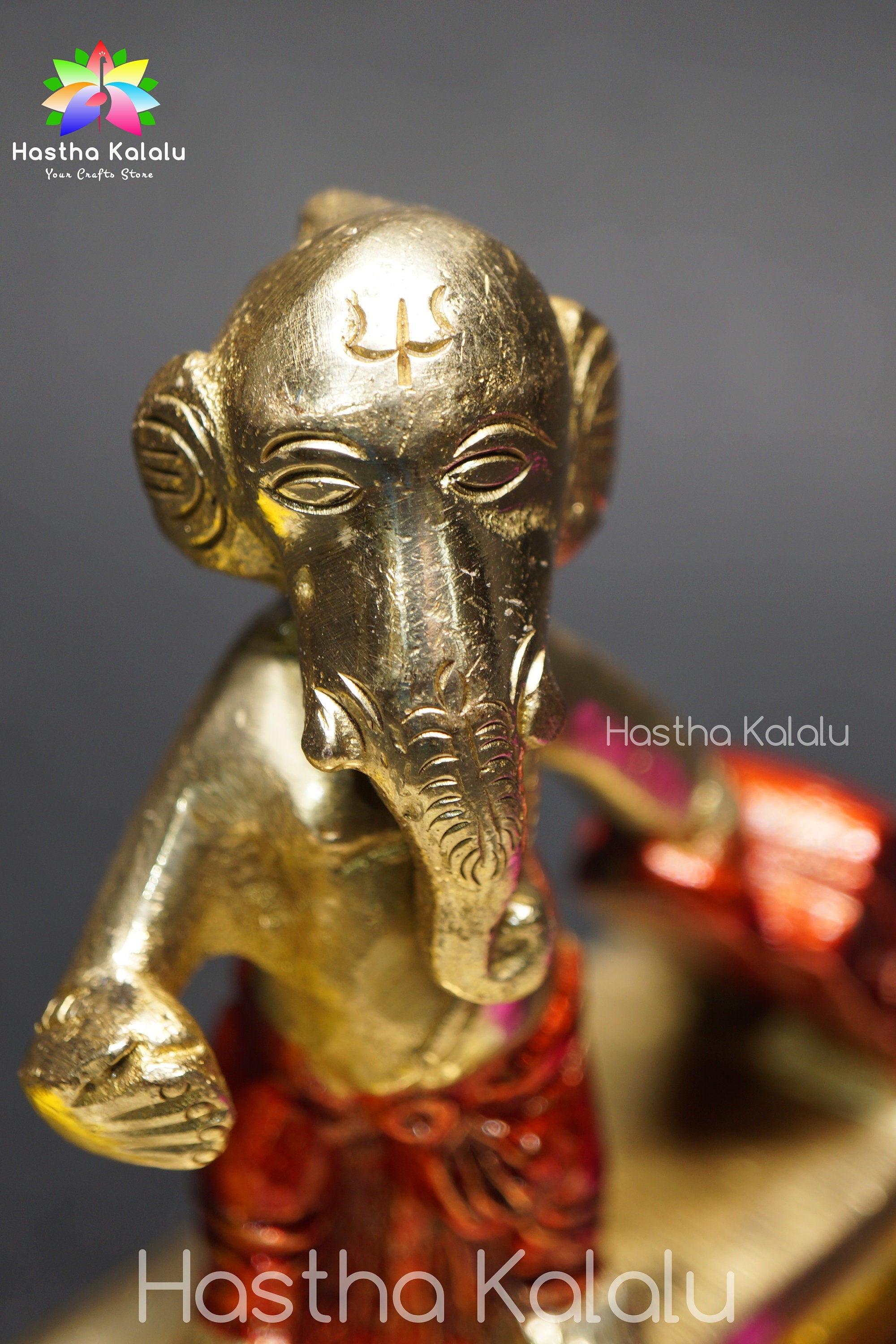 Brass Lord Ganesha with Suitcase Statue Idol Showpiece
