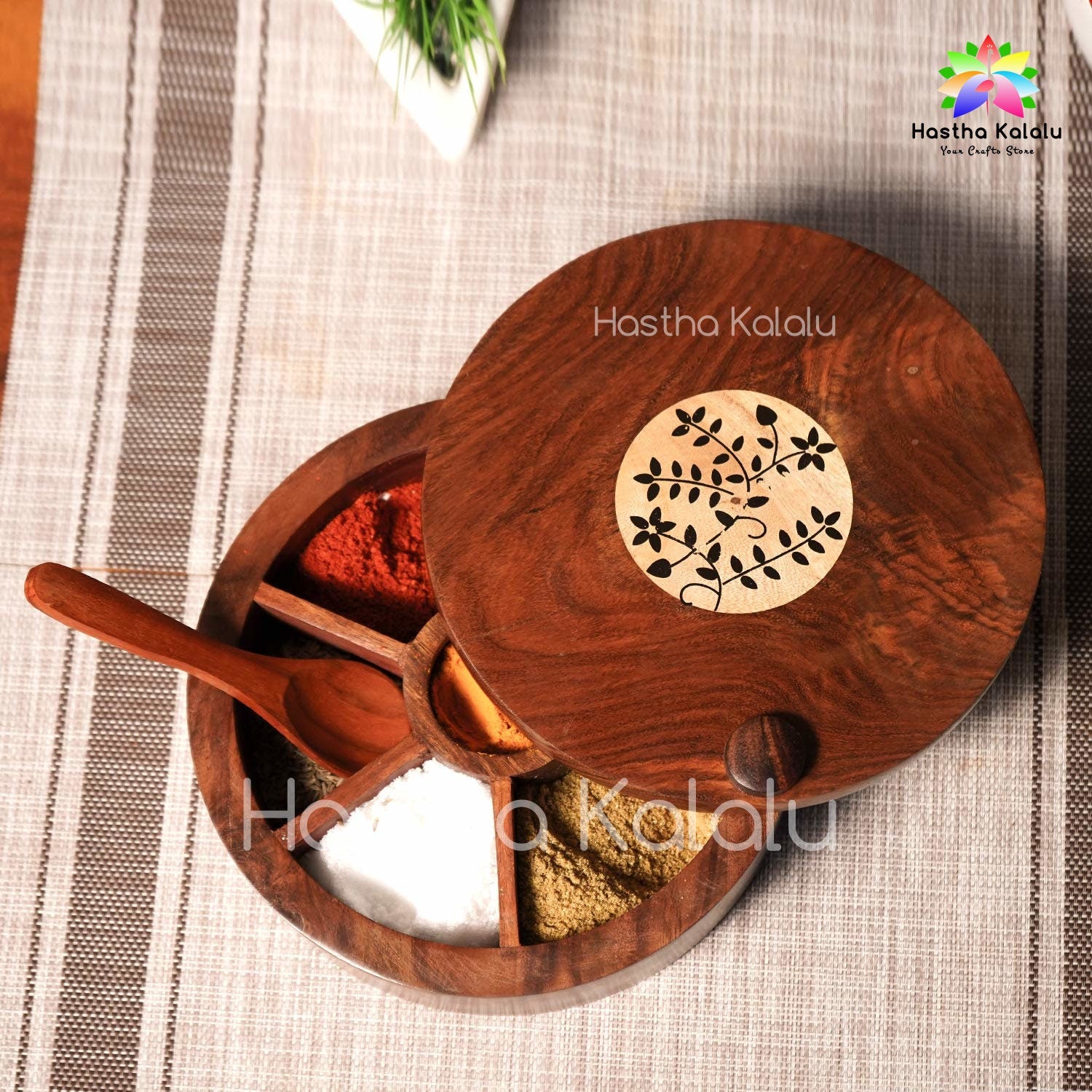 Boîte Masala décorative de cuisine en bois de Sheesham brûlé, boîte à épices utilitaire Masala Dani (9 cloisons, non détachables)