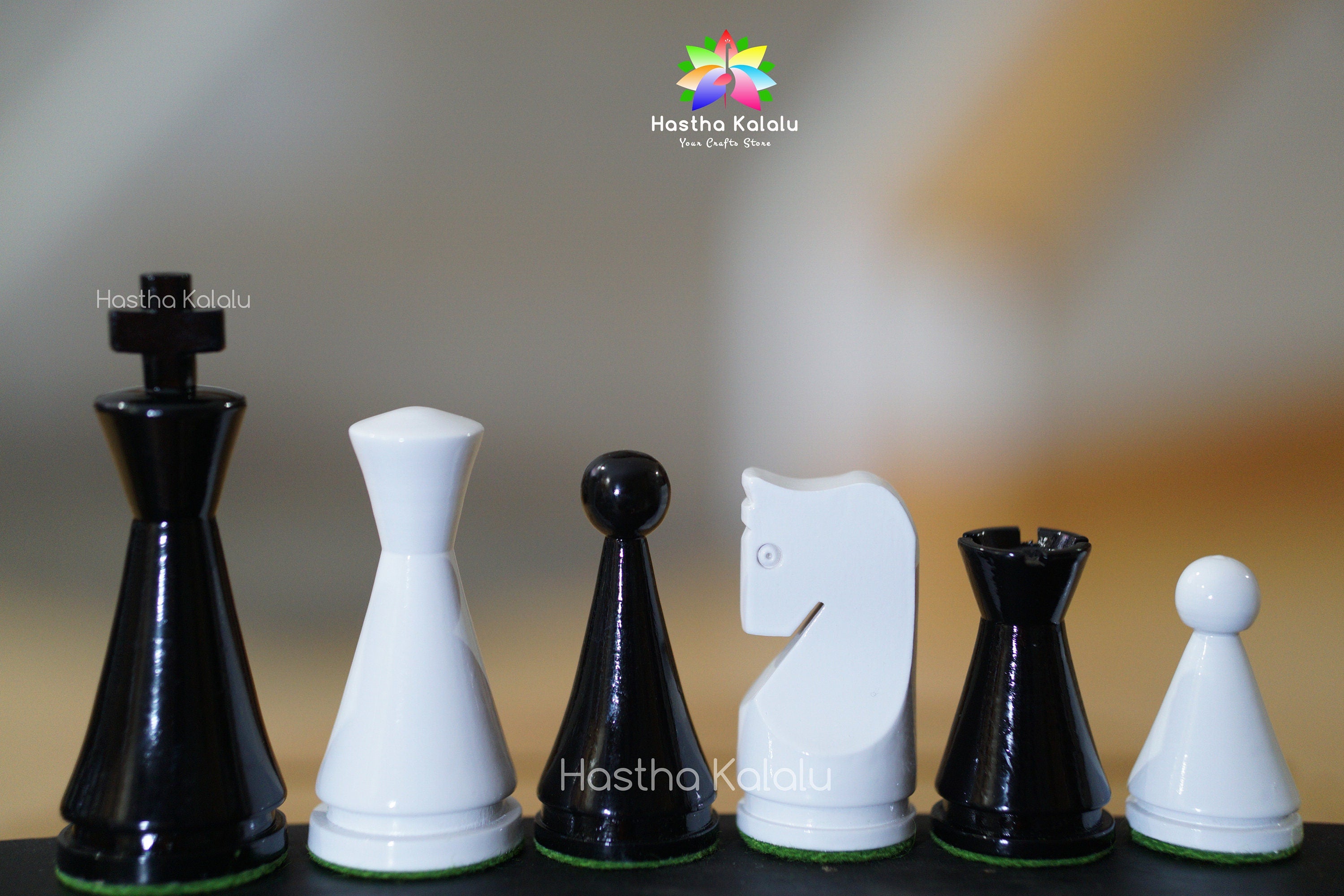 Painted Russian Poni Minimal design Chess Pieces,  4"  King Weighted
