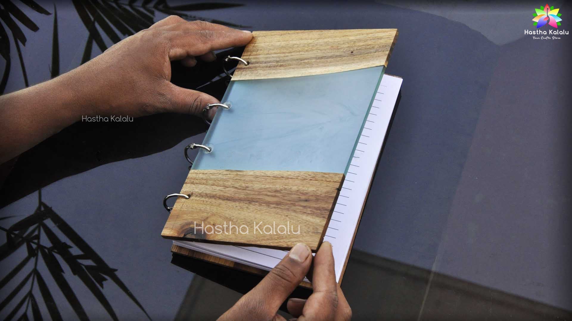 Notepad with Re-usable Epoxyresin-Wood made Hardcover