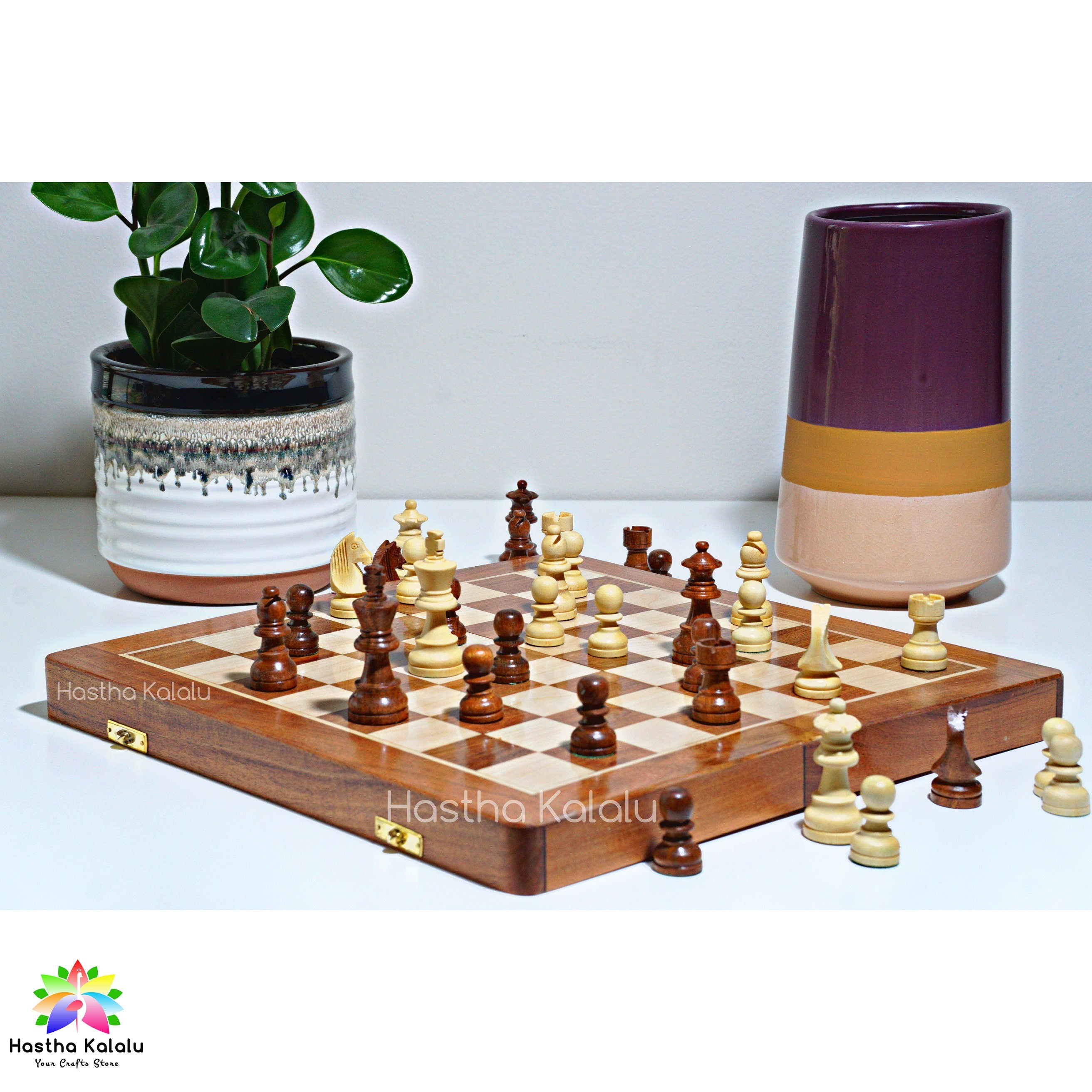 Magnetic Travel Chess Set with Board and Stoarge, Handmade Chess Set, Tournamnet Chess Set with Extra queens, Foldable Chess Board