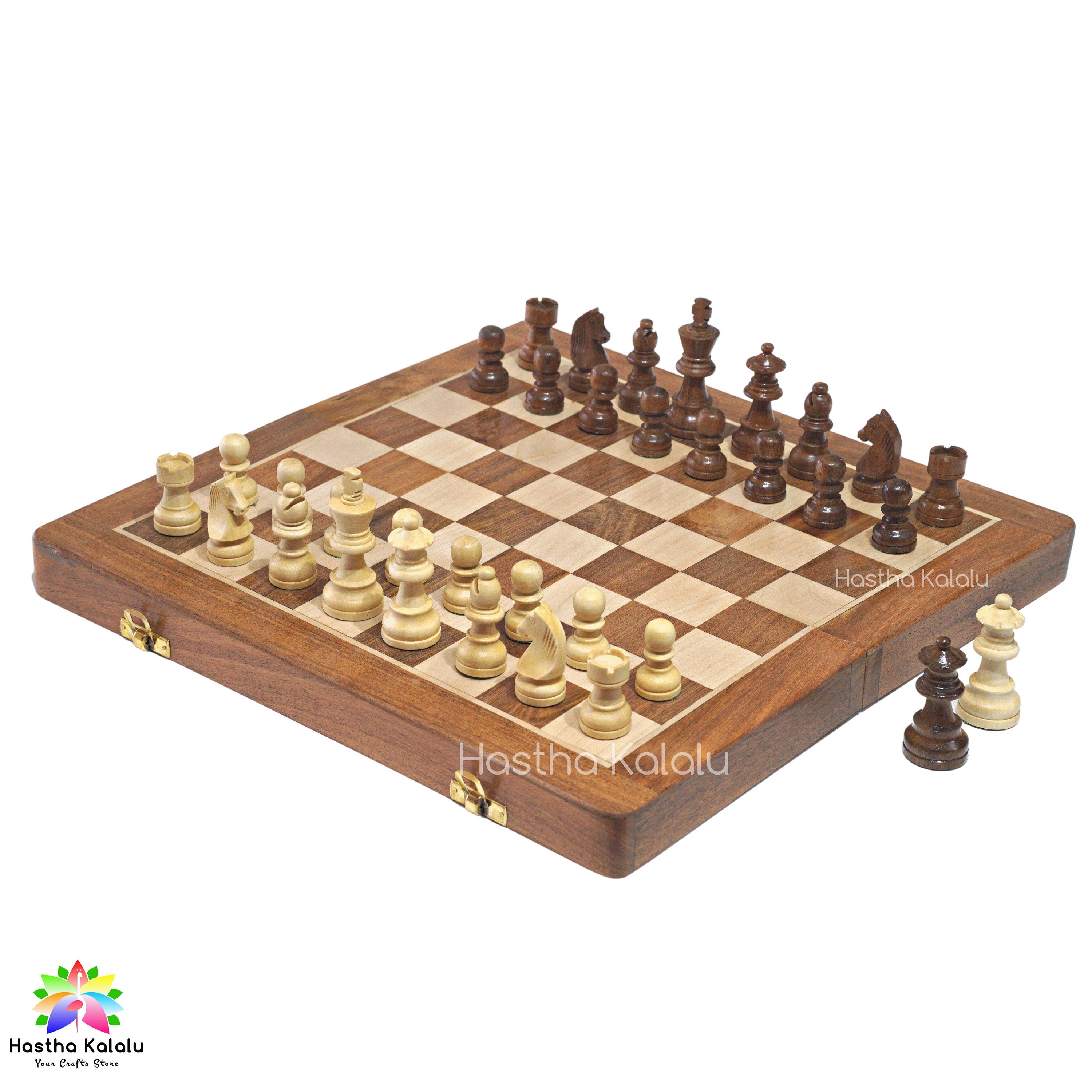 Magnetic Travel Chess Set with Board and Stoarge, Handmade Chess Set, Tournamnet Chess Set with Extra queens, Foldable Chess Board
