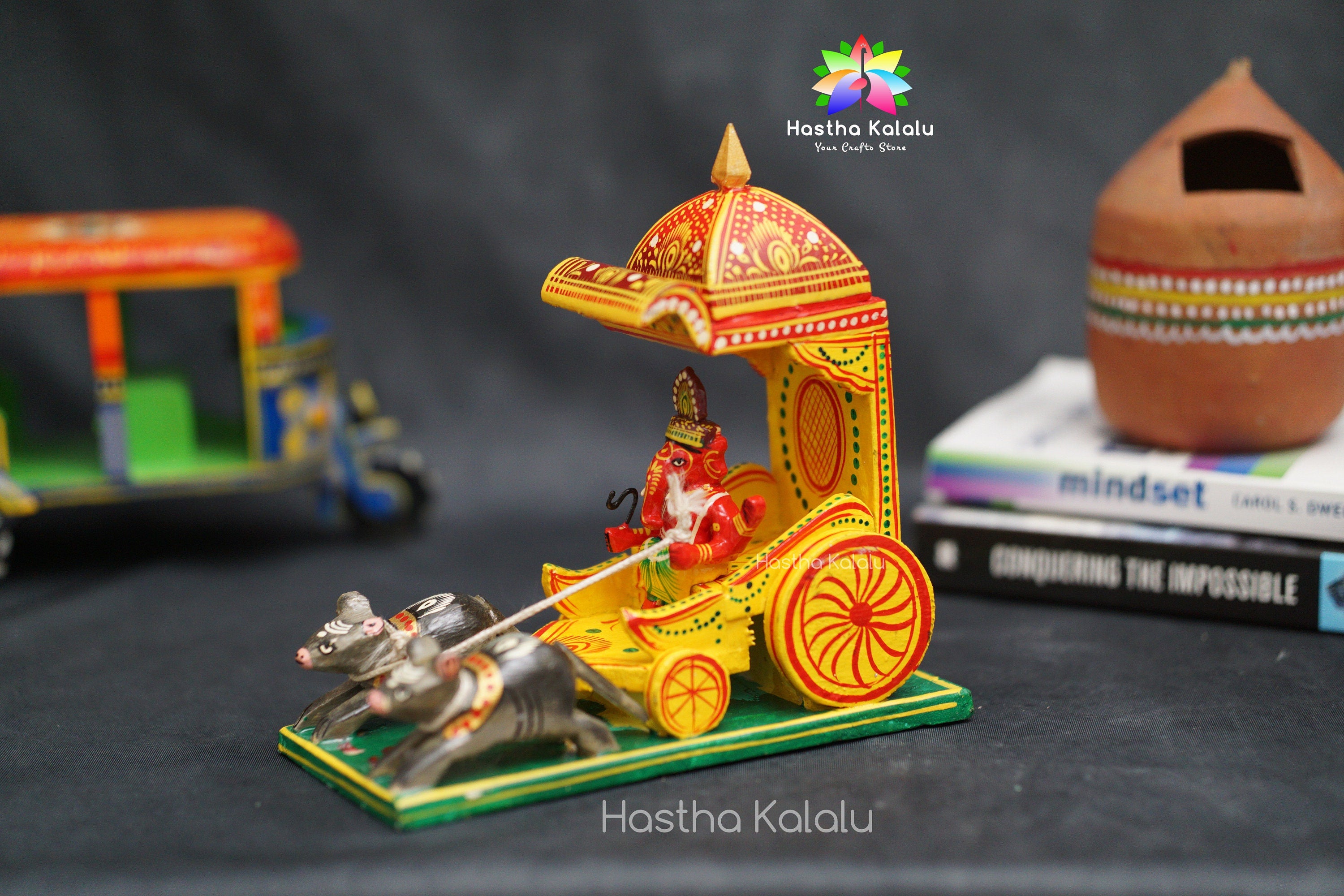 Ganesh Ratham en bois peint à la main | Ganesha sur le char Mushika