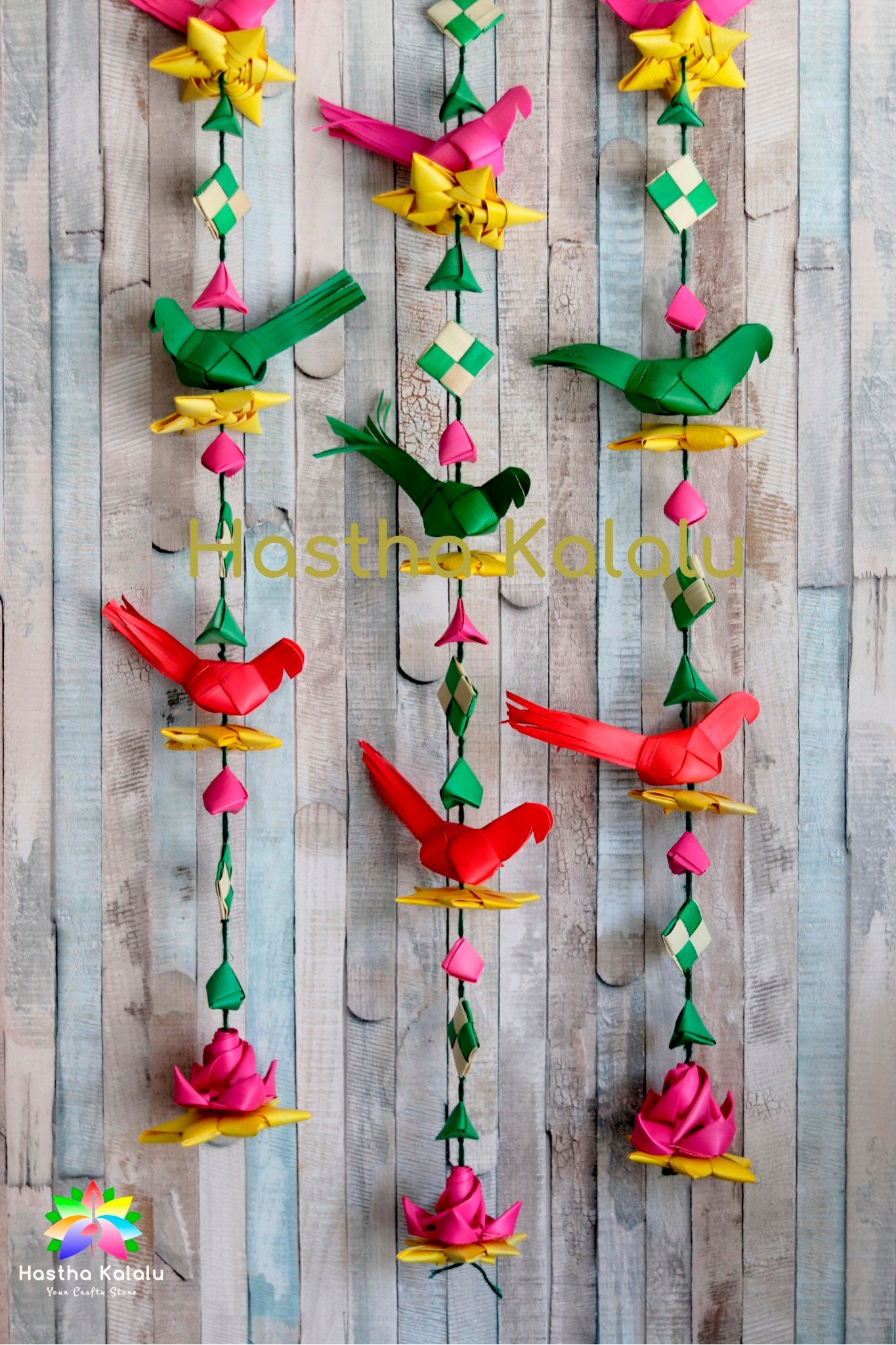 Palm leaf parrot hangings/decor material