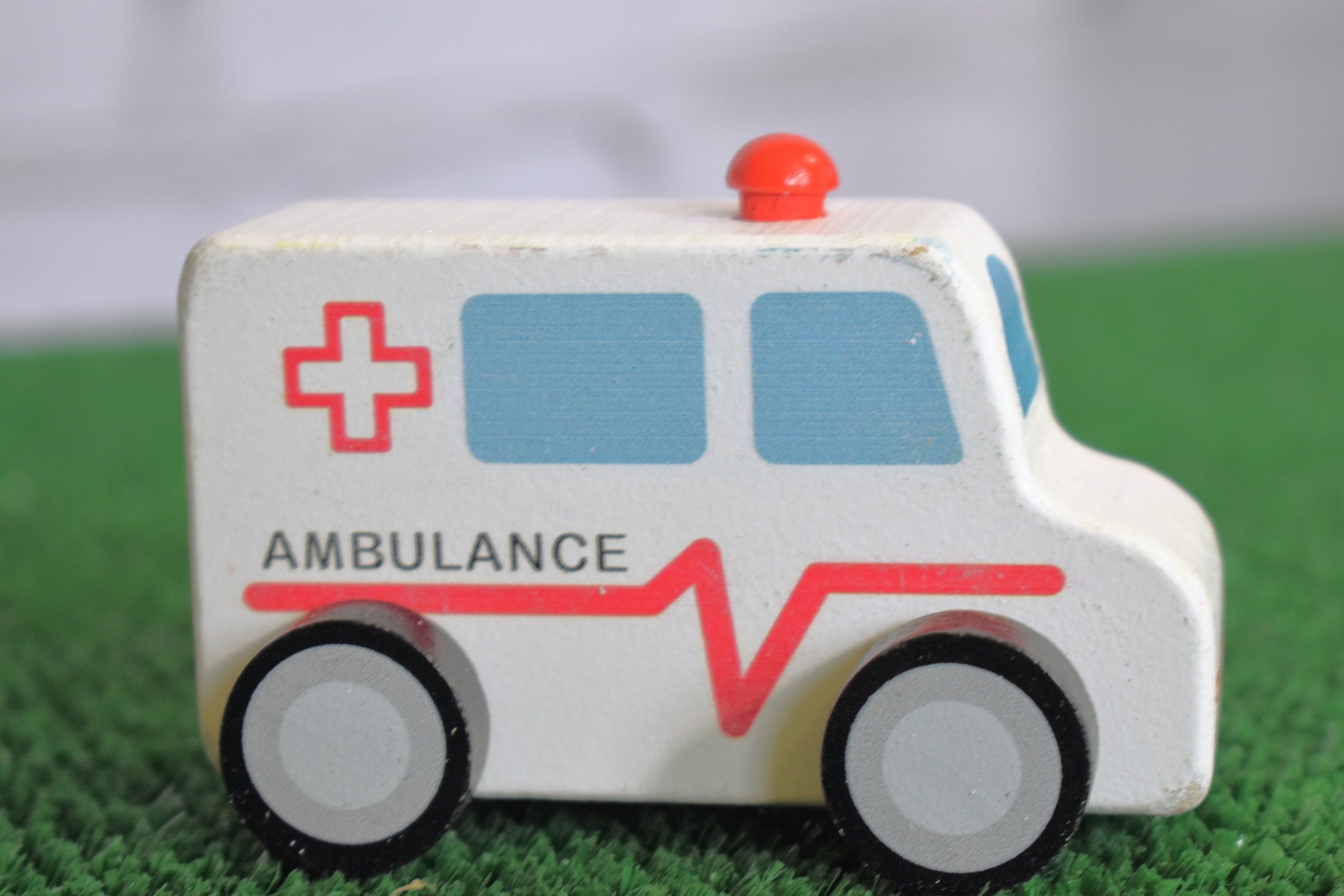 Child-Safe Artistic Handmade Vehicle Toddler Wooden Push Toy / Toddler Gift / Return Gifts