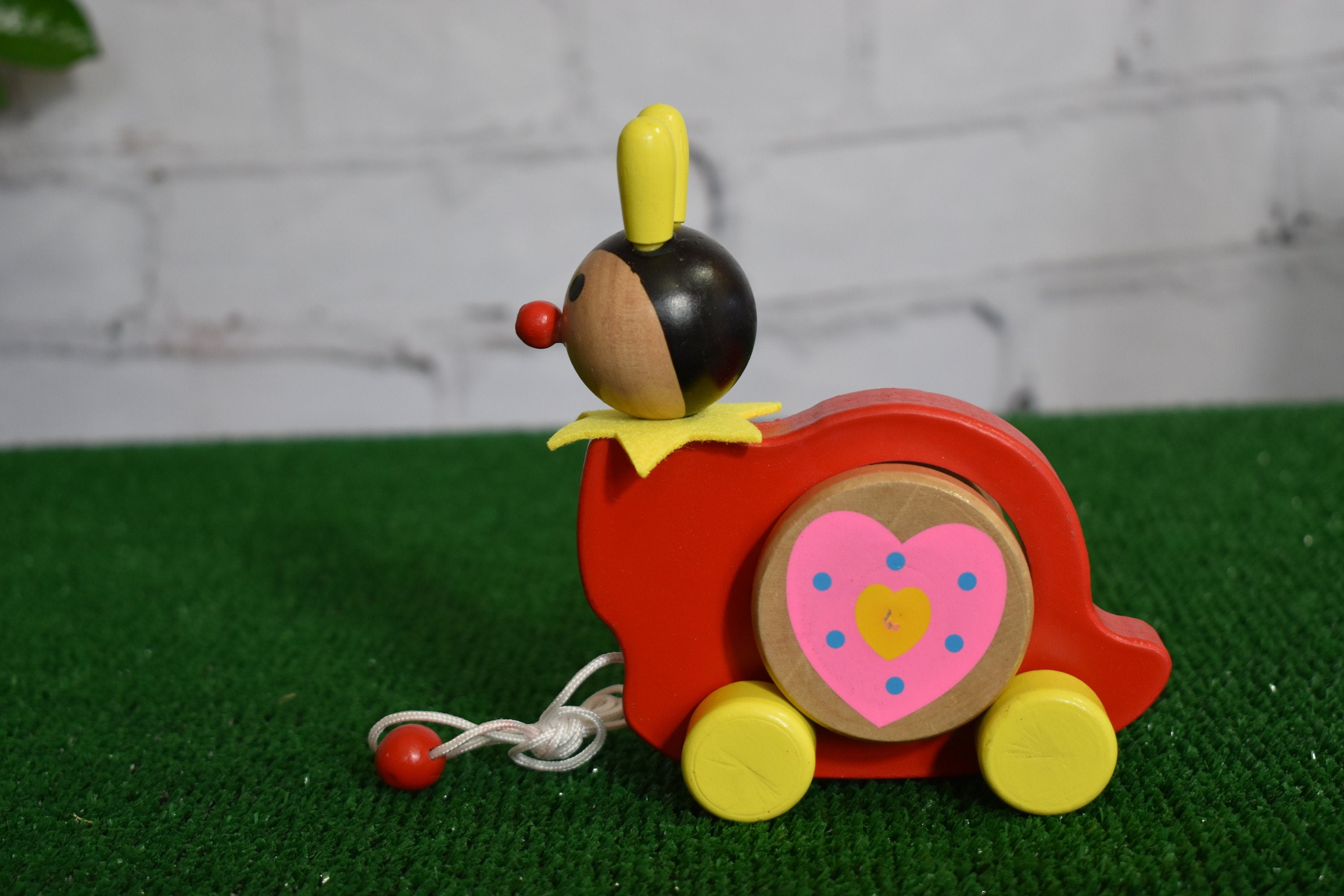 Child-Safe Artistic Handmade Snail With Bell on Wheels Toddler Wooden Pull Toy / Toddler Gift / Return Gifts