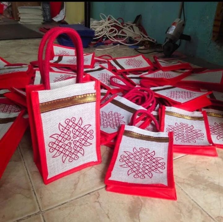 Jute haldi/kumkum mini bags - The Palms - Return gifts